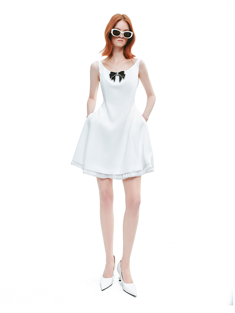 YES BY YESIR | Ye Qians Miss Diamond Butterfly Umbrella Dress -BELLAROSE.