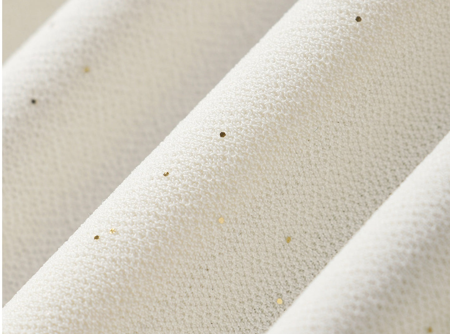 WANGXO | Fine Glitter-Sprinkled Silver High-Elastic Hemp Knit  Layered V-Neck Slim Elegant Top -SANA