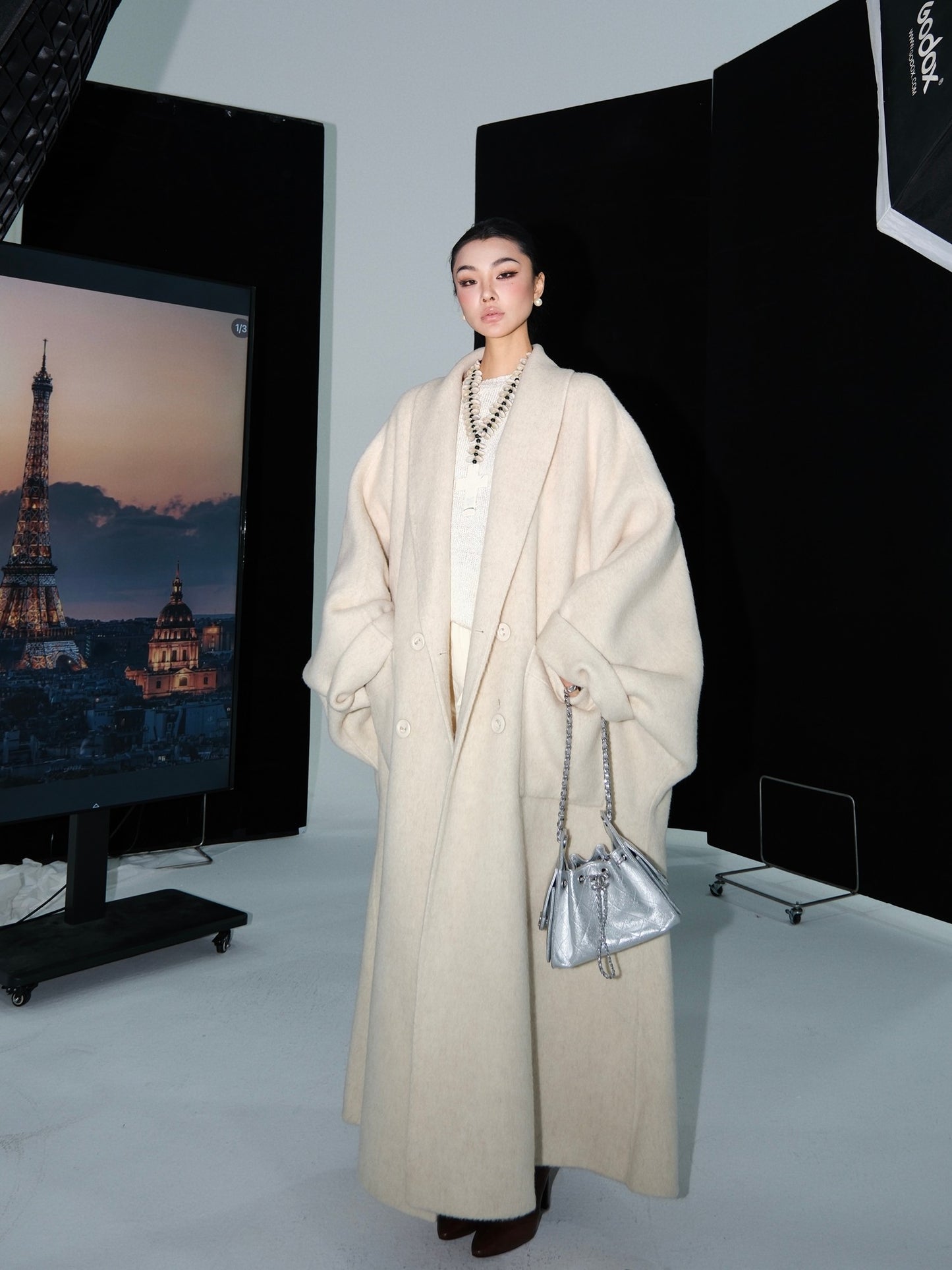MEI SANGUAN  wool beige oversized woolen jacket - PIPER