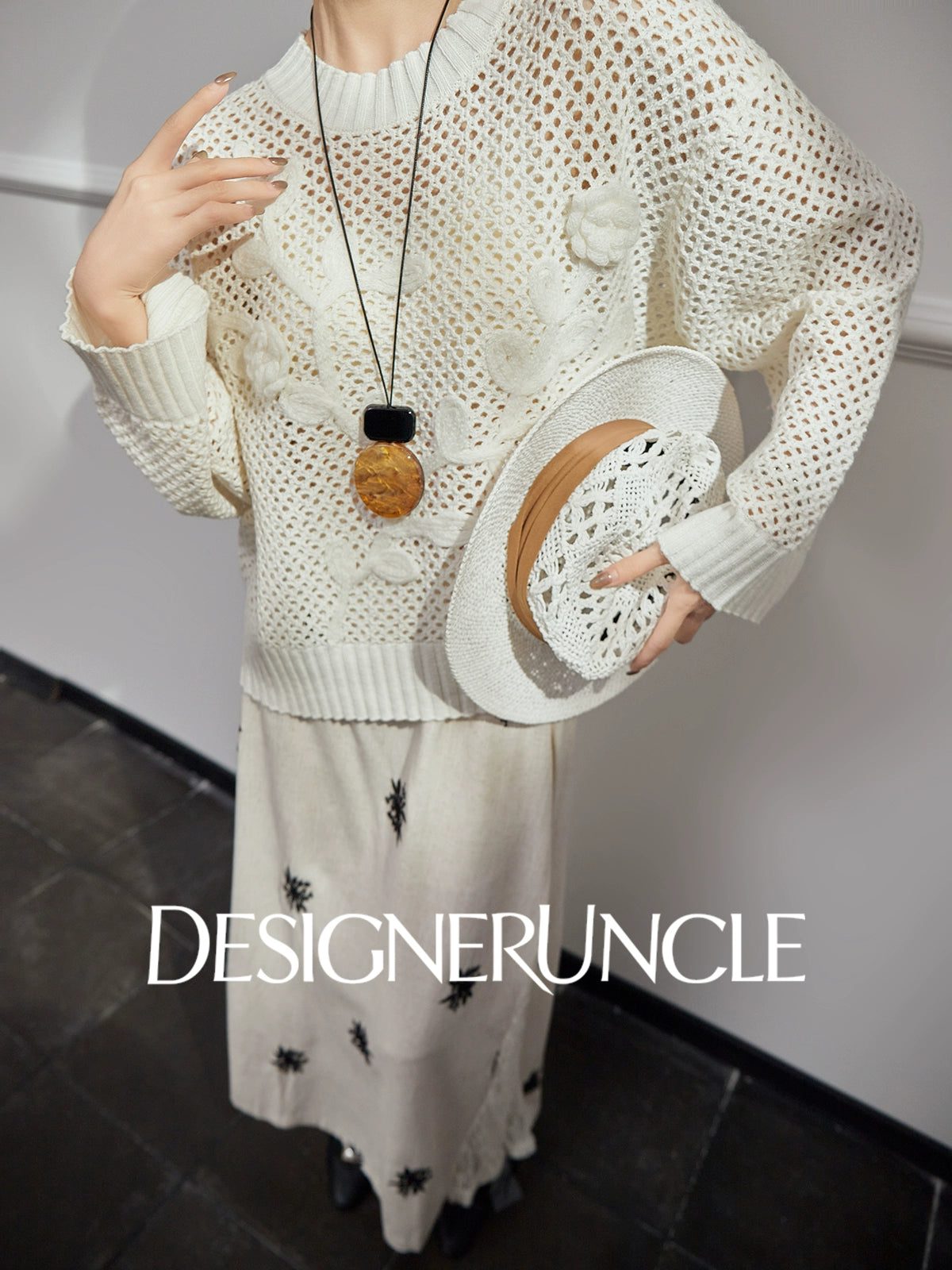 DGU|White sweater new loose design niche pullover light luxury hollow knitted top - BEHOLD.
