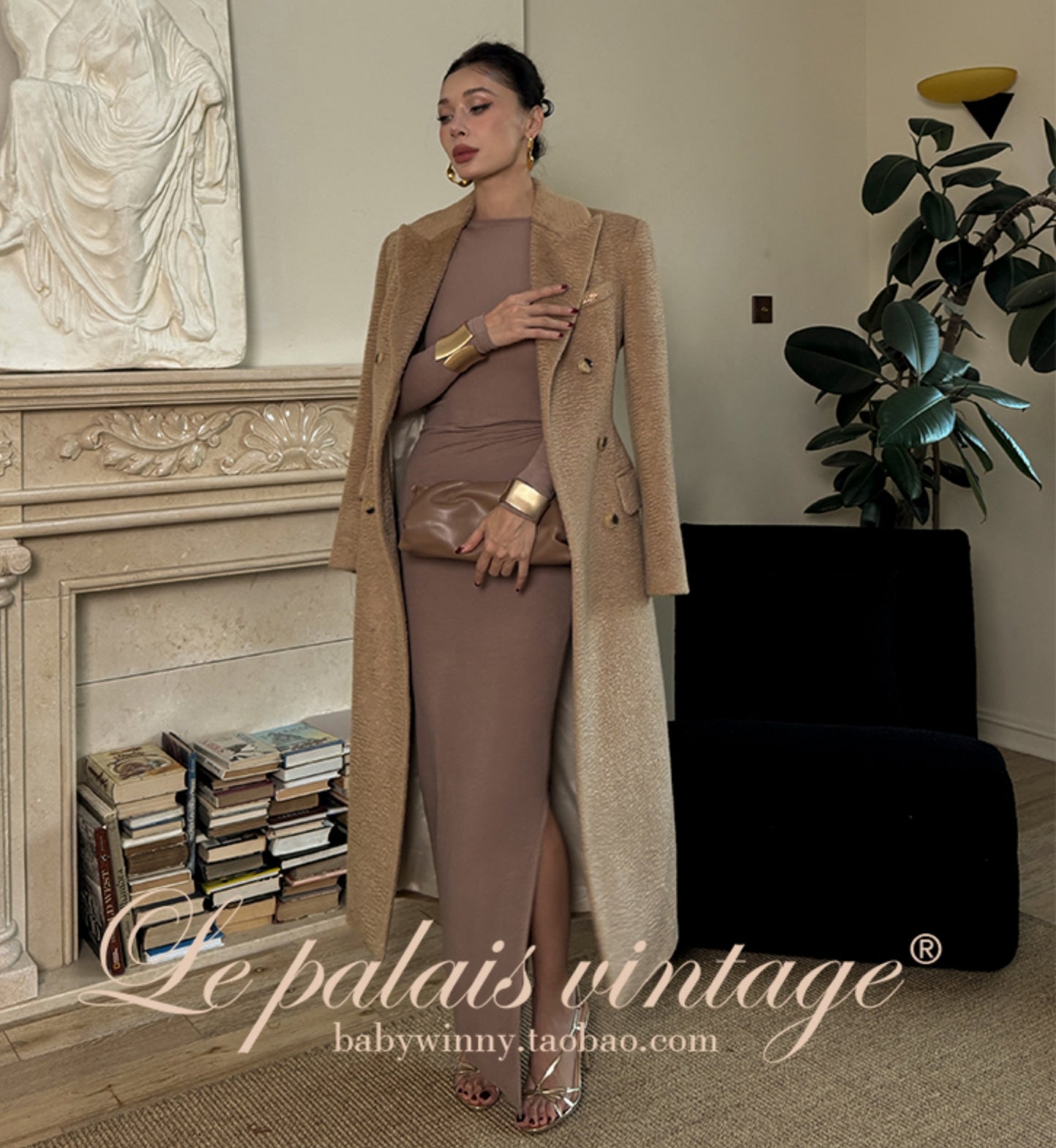 Le Palais Vintage Luxury Beige Suit Collar Long Sleeve Straight Long Winter Coat-KIKE.