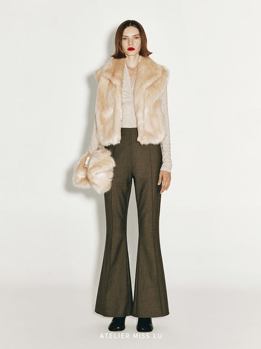 AtelierMissLu Fall/Winter 2024 faux fur geometric trapezoidal Wristbag - MAURICE