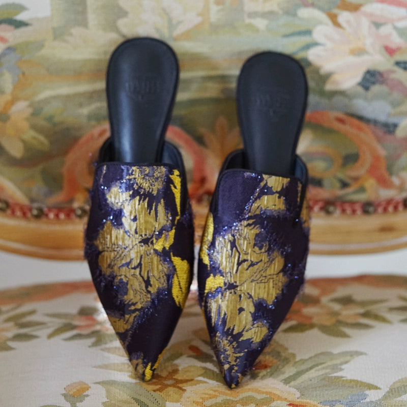 B-FEI rich and elegant special fabric flower flat mules-HASHI.