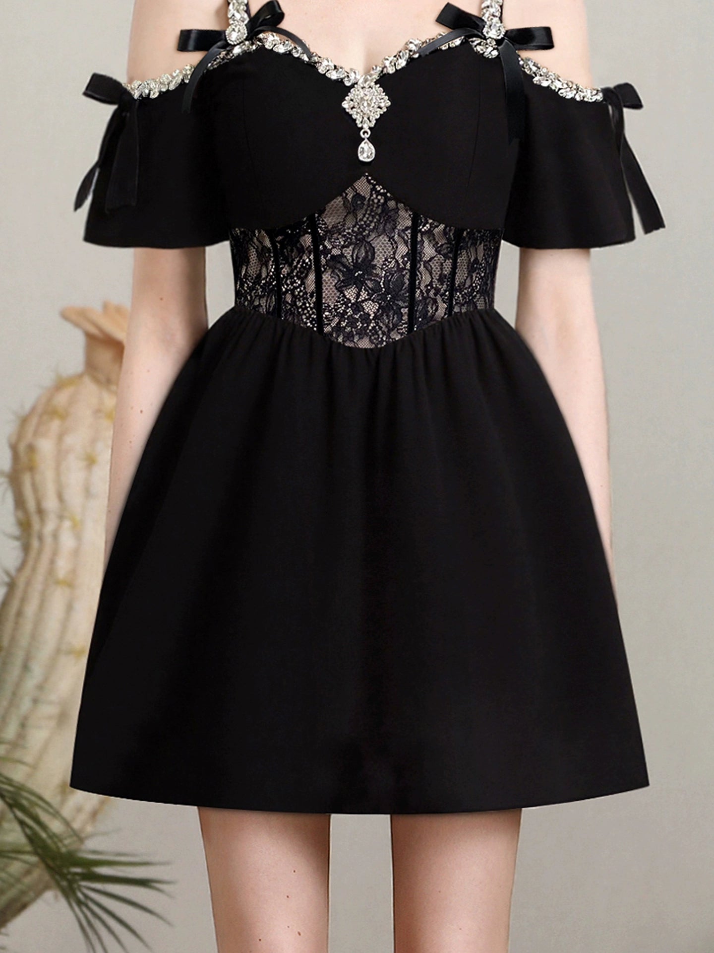 CHECOCRE summer new heavy design sense diamond chain bow dress - JOEL.