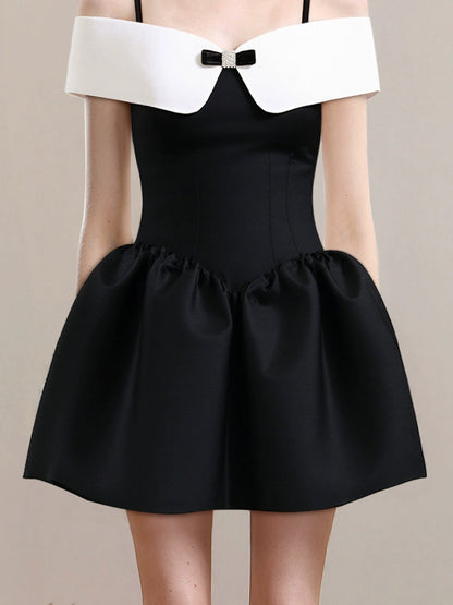 CHECOCRE Stubble French fashion suspender off-the-shoulder black Hepburn-style dress  - TEAR ?