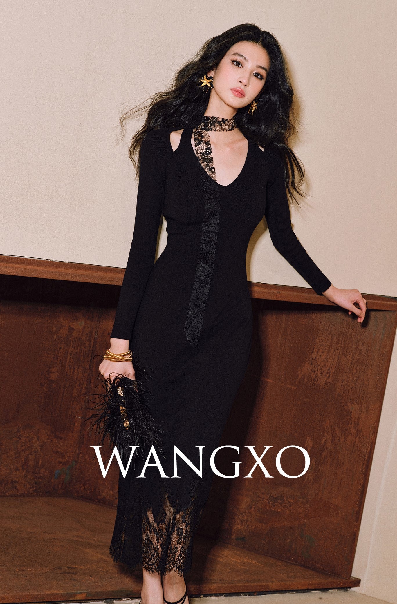 WANGXO | Merino Wool Knit with Panelled Eyelash Lace Slim Dress -NÉRO.