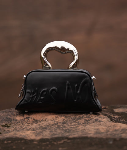 IUBALLET Niche Handle Letter Tote Leather Irregular Baguette Bag - CHARGED.