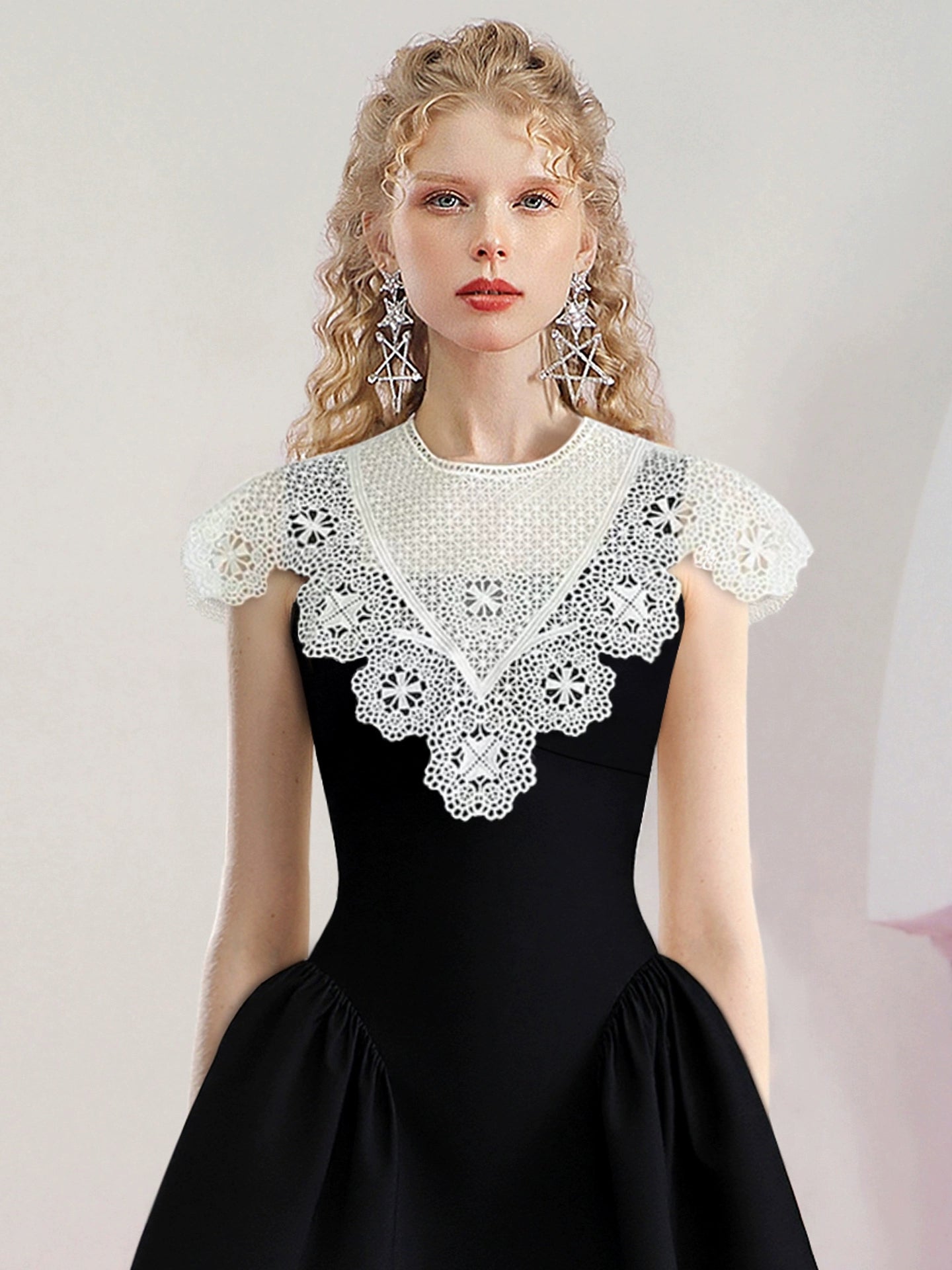 CHECOCRE Stubble Hepburn style design French waist lace spliced little black dress - LOVE.