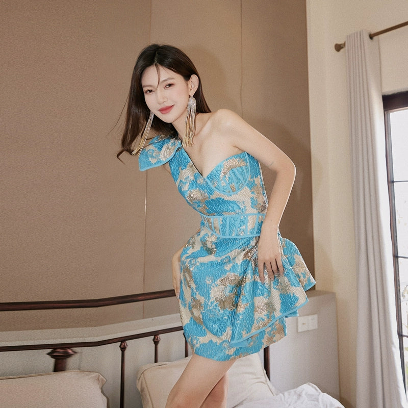 DOLLY Elegant Embroidery Slant Collar One Shoulder Irregular Hem Banquet Dress-ZELNDA