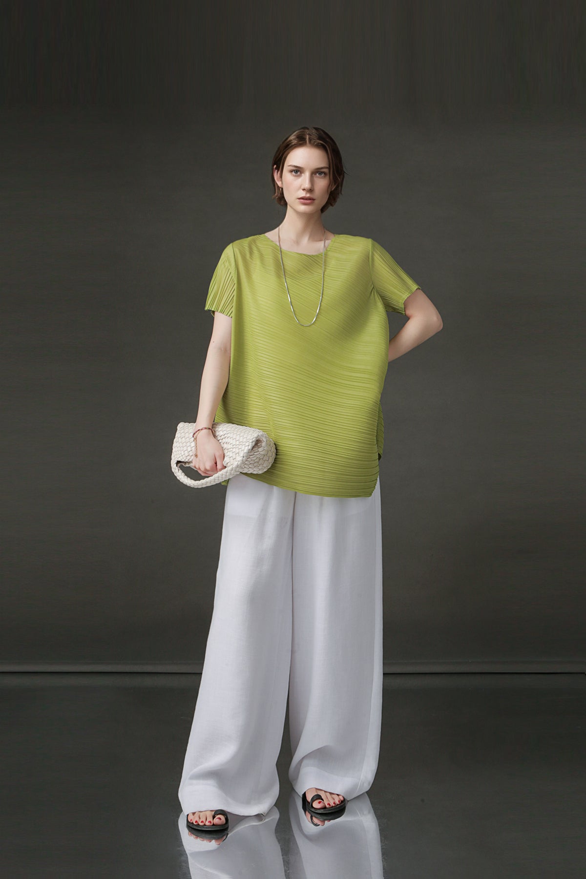 PIAOIN Miyake style simple premium pleated design T-shirt  -CECILLIA