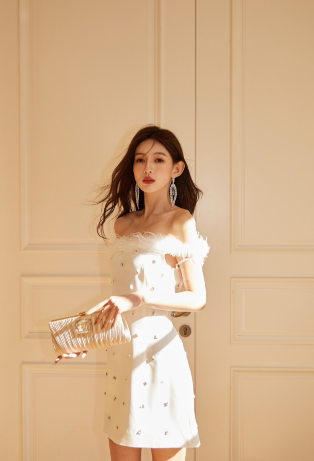 DOLLY Elegant French Style Sleeveless Feather Off Shoulder Short Party Dress-KELLER