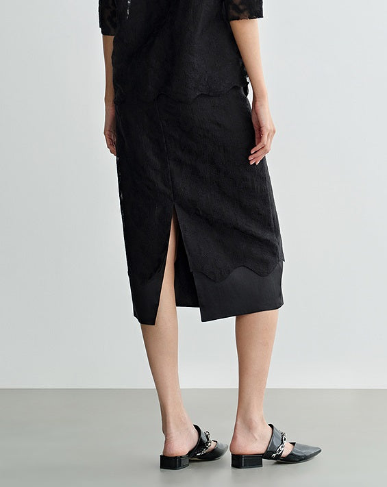 COMME MOI silk embroidered black slit midi skirt - LONDON.