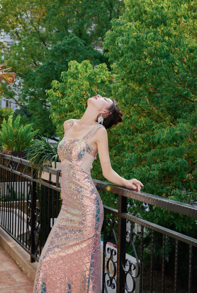 DOLLY Elegant V-Neck Sleeveless High Waist Long Fish Tail Banquet Dress-PHANIE