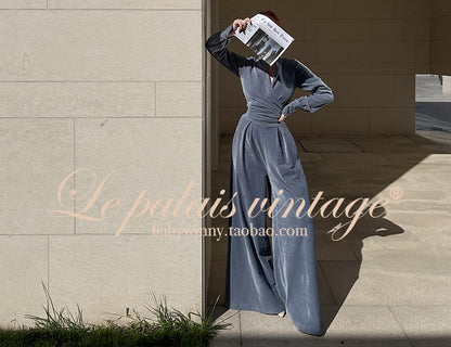 Le Palais Vintage Elegant long sleeves  V-neck matte velvet dinner wrap top-Maryann.