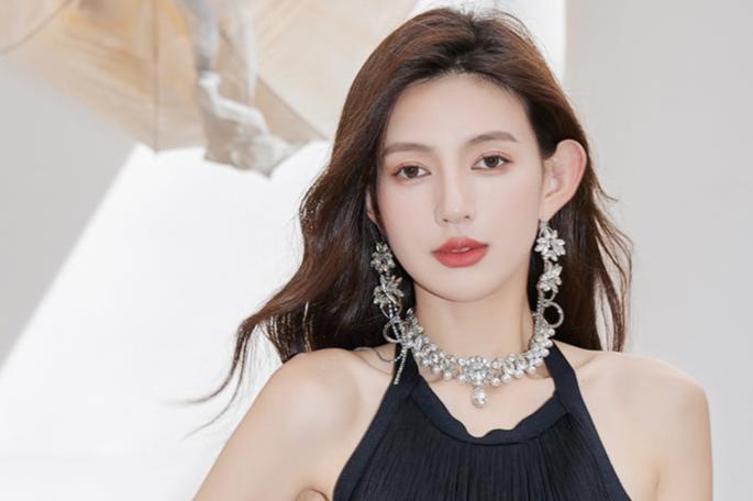 DOLLY Luxury Sliver European Style Flower Diamond Tassel Chic Earring-TALULLA