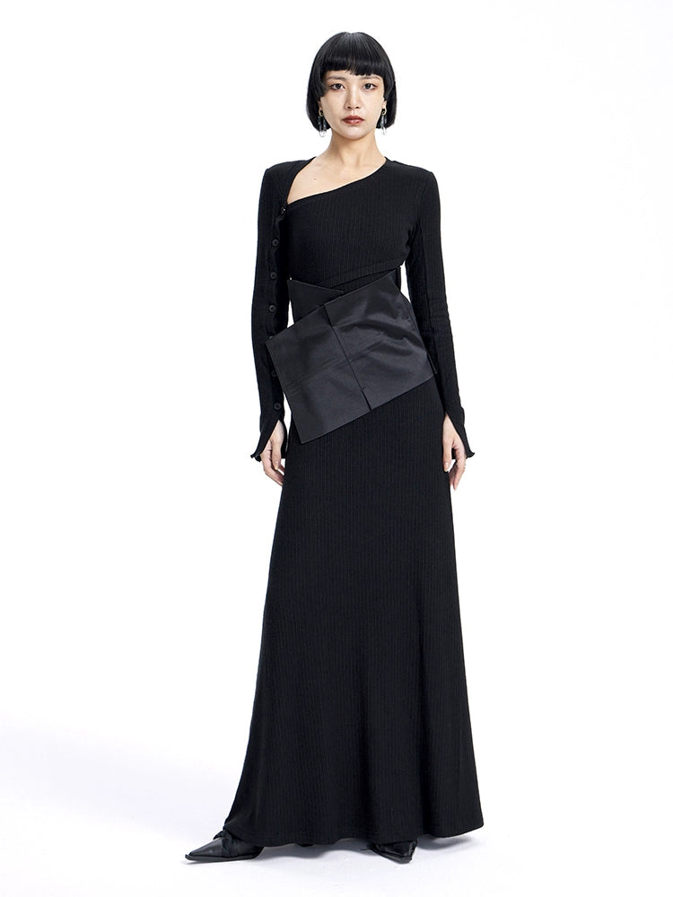 TINY IN knitted black slanted shoulder buttoned sleeves maxi dress-KURO