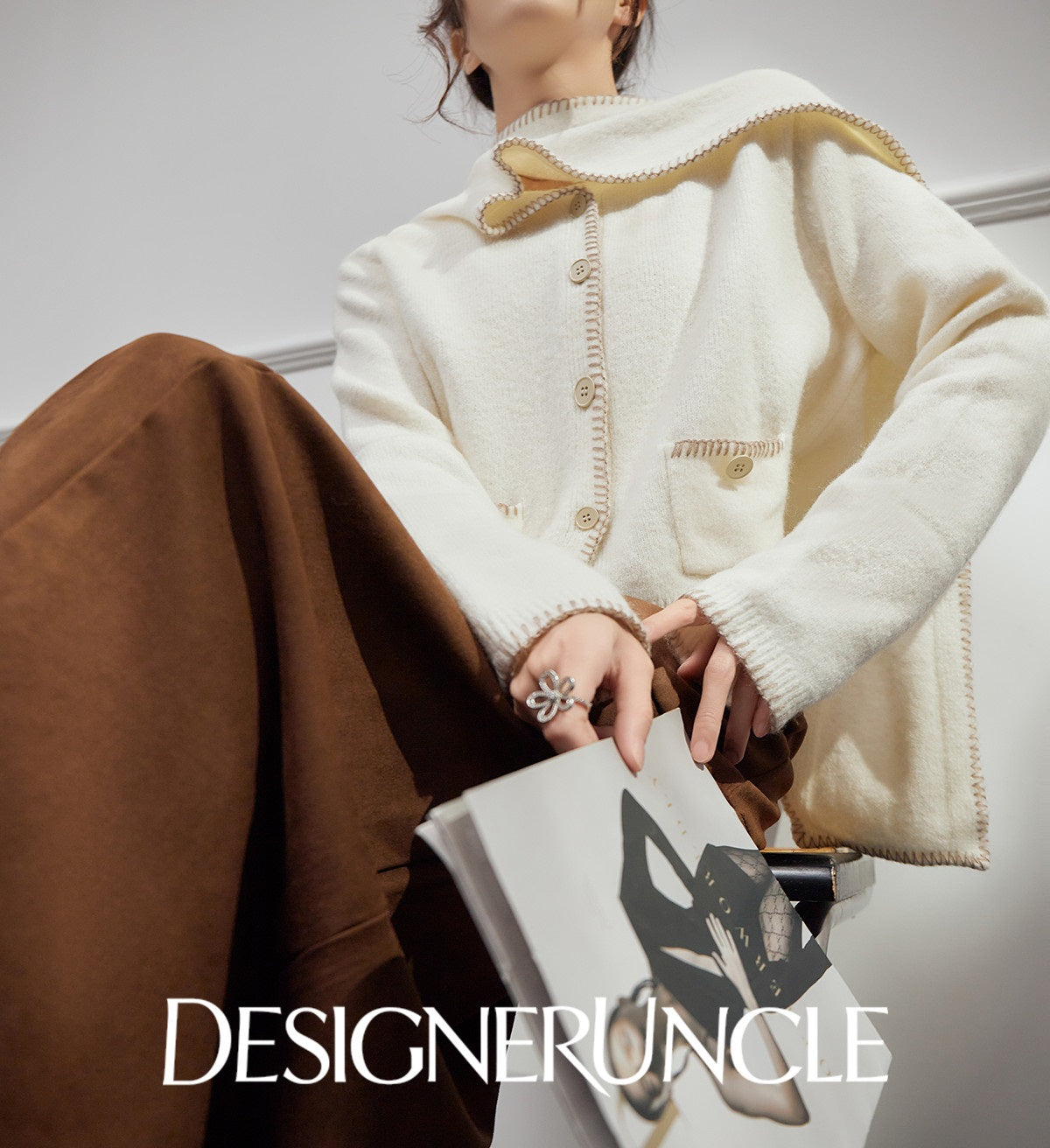 DGU "Suyu" white sweater lazy style loose and versatile slimming solid color jacket - Roberta.