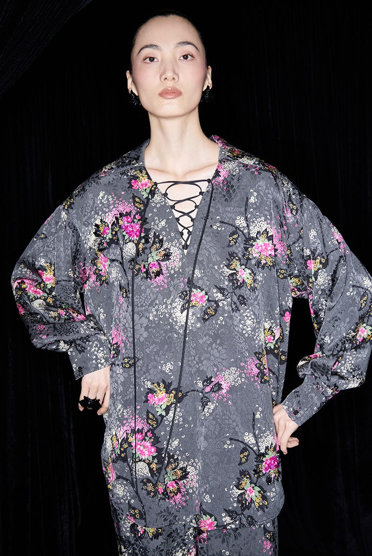 M essential Mackay designer cherry blossom print beads scissor neck loose top - NOCTAINE.