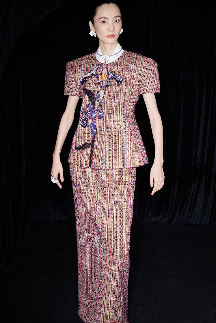 M essential Ma Kai designer kneaded gold coarse spinning iris stacked embroidery slim top - LIVING.