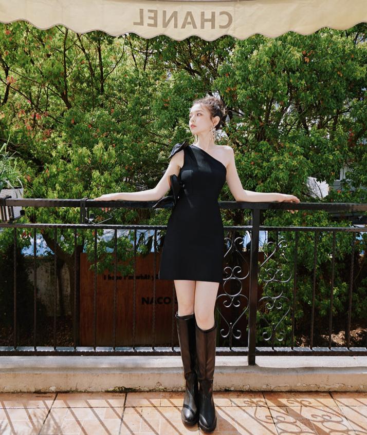 DOLLY High End Black Sleeveless Bow Off Shoulder Slim Fit Short Chic Date Dress-JUNEY