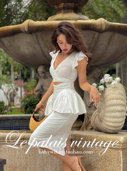 Le Palais Vintage  embroidery cotton wrap short top + high-waisted bud skirt-TEE.