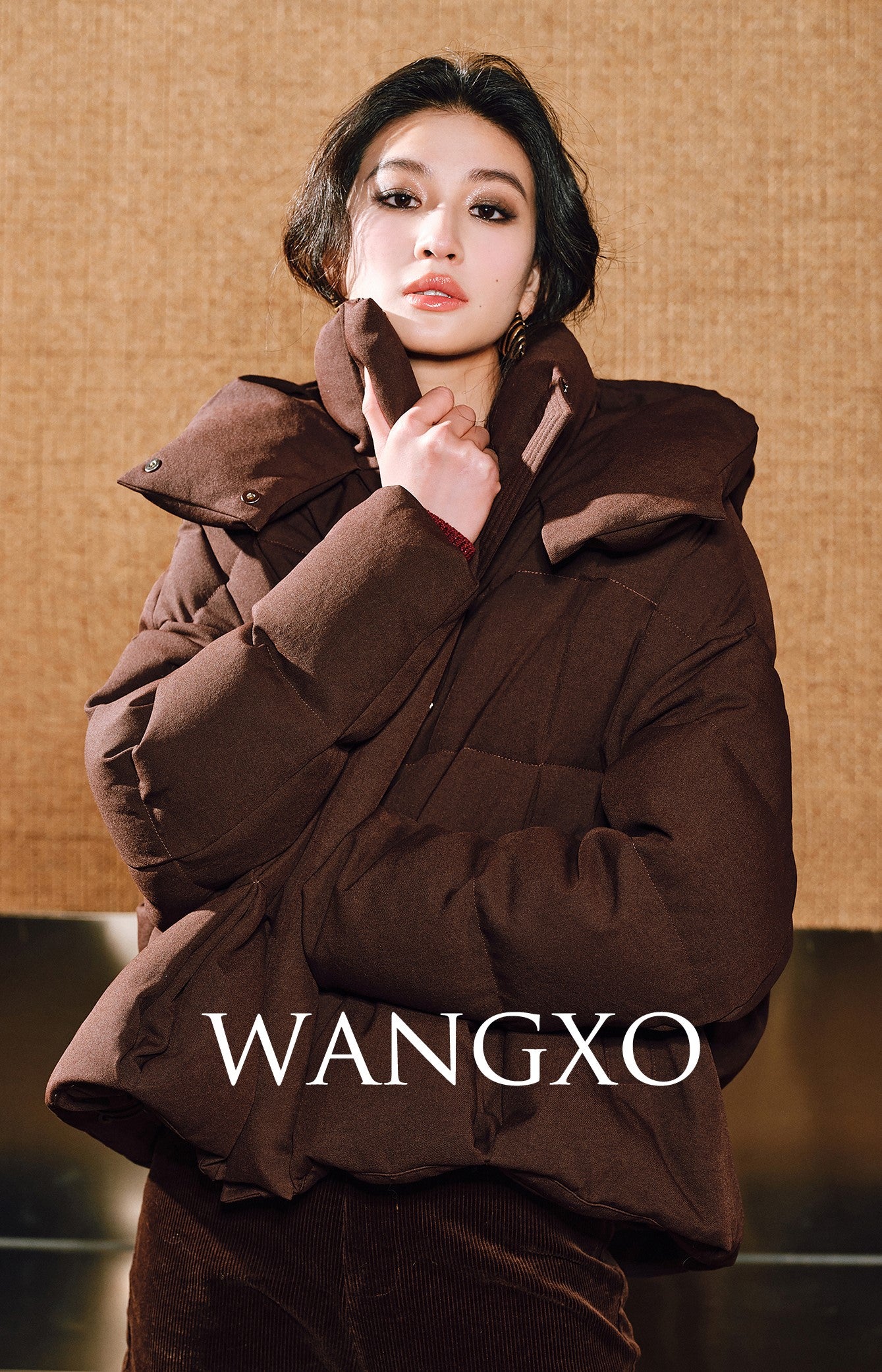 WANGXO | Lock-Temperature Hollow Yarn Hooded Short Down Puffer Jacket - VILA.