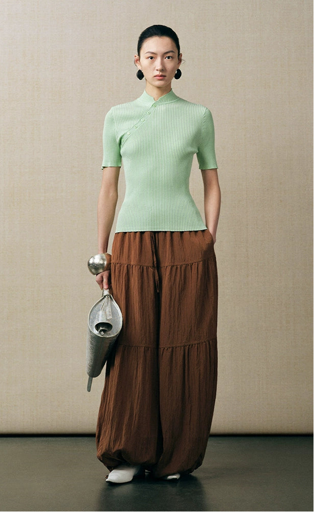 ZHUCHONGYUN stand-up collar slim diagonal placket knit top-BIBI.