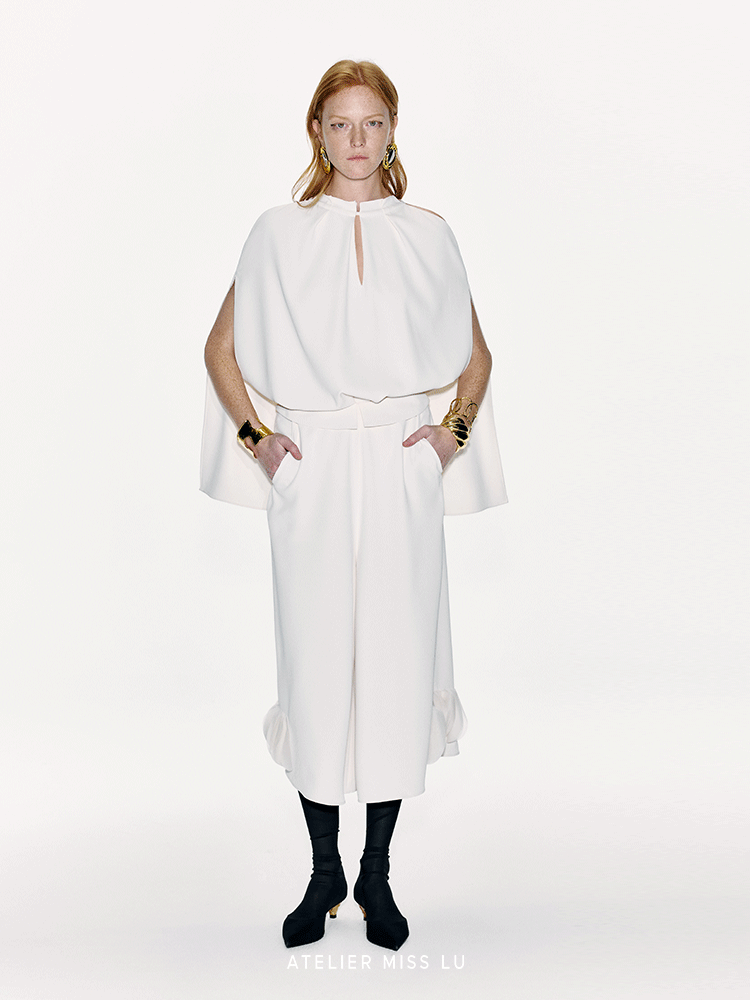 ATELIER MISS LU Off-the-Shoulder Slit Long-sleeved Silhouette Top - MARTY