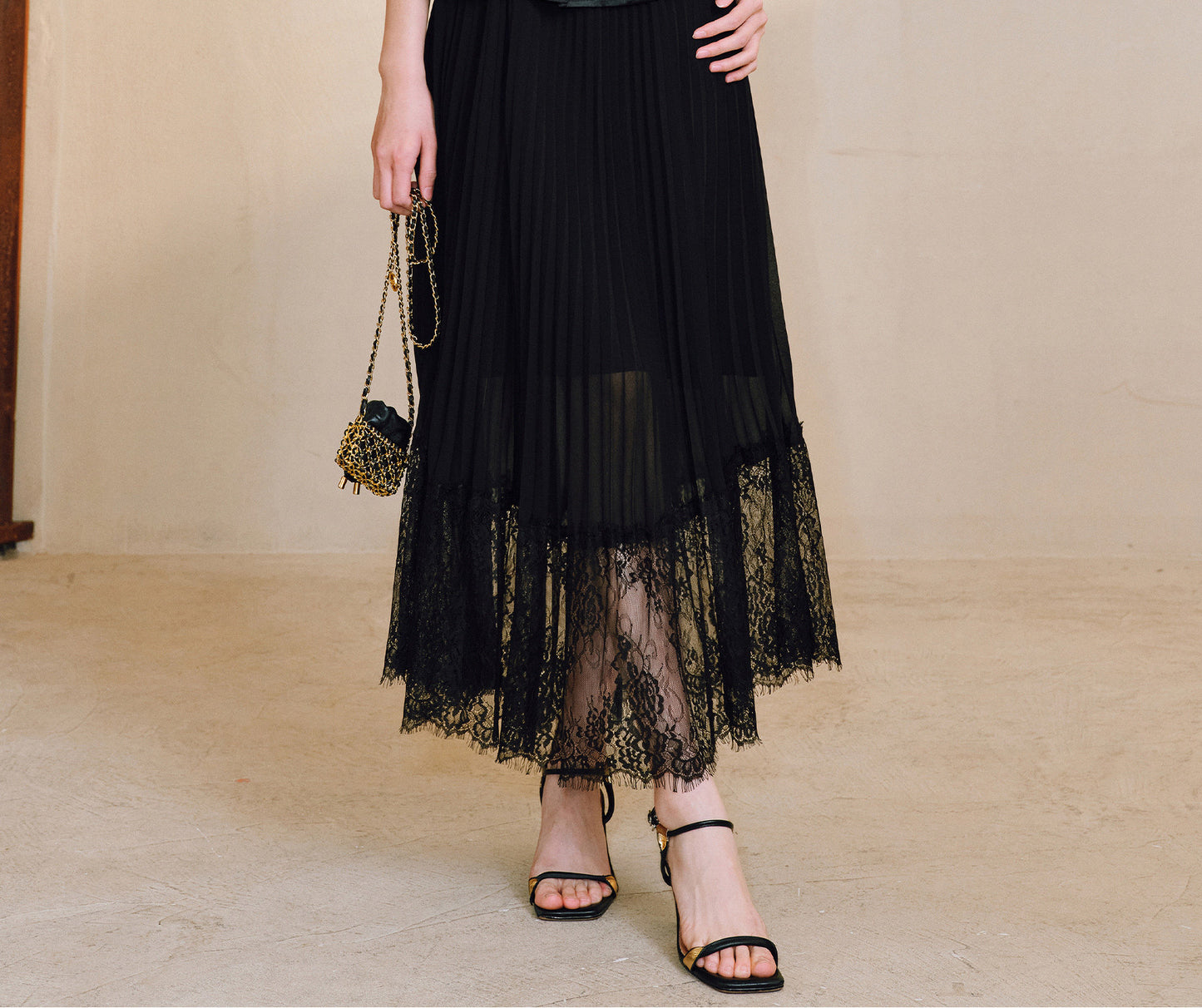 WANGXO | Faux Two-Piece Vest Suit & Romantic Pleated Gauze Skirt -THIA.