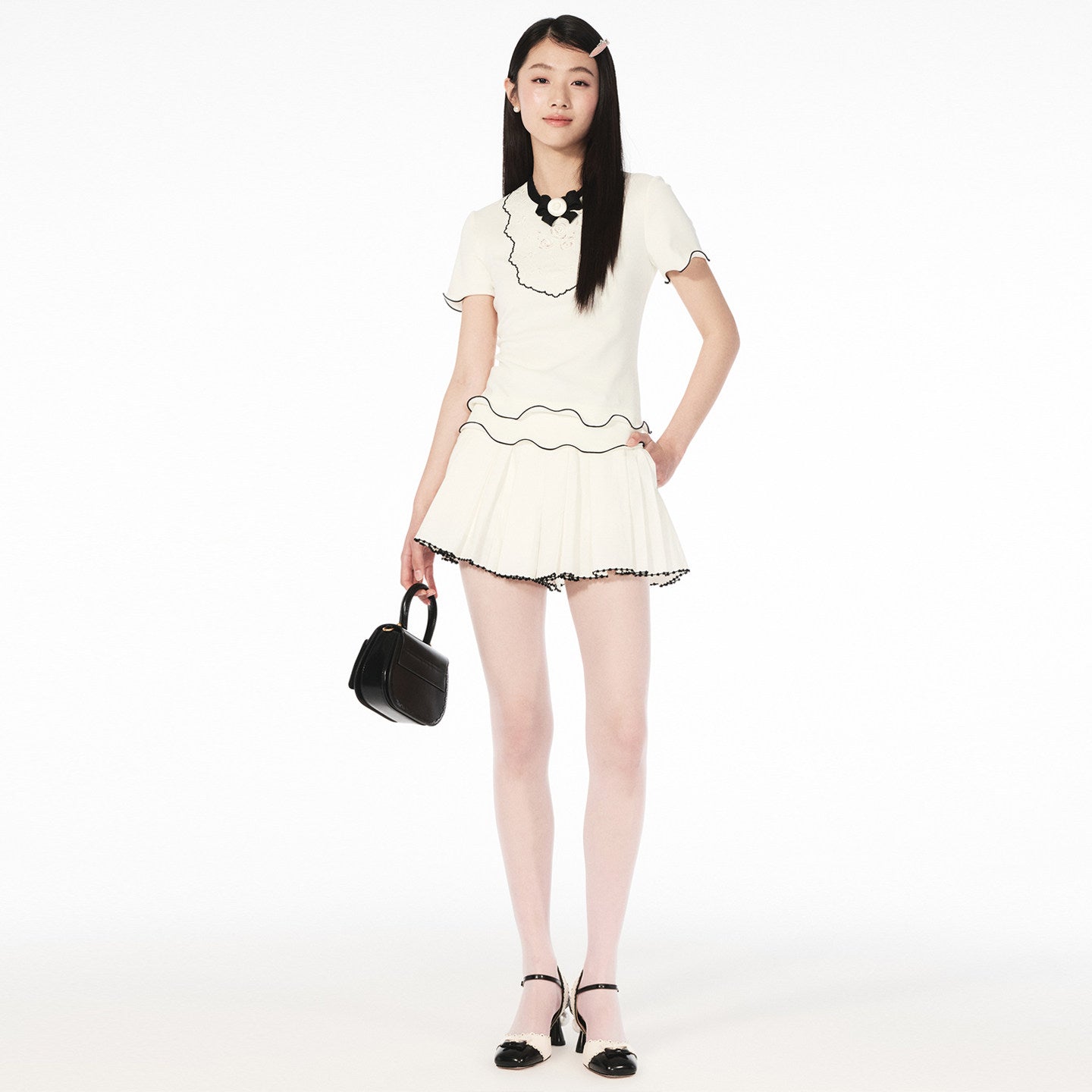 FAME contrasting ruffle embroidered T-shirt - HENRY