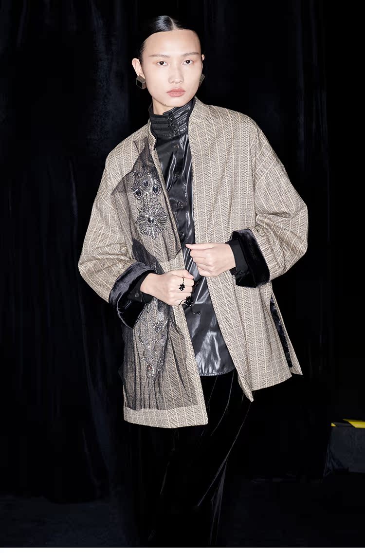 M essential Mackay designer brand embroidered new Chinese cardigan top - grunt.