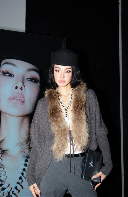 MEI SANGUAN Fur Collar Batwing Wool Sweater- JESSE