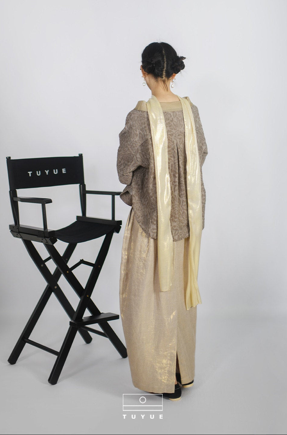 TUYUE  Silver White Linen Mid-Waist Covering Crotch Bud Skirt Long Skirt- NEZUKO.