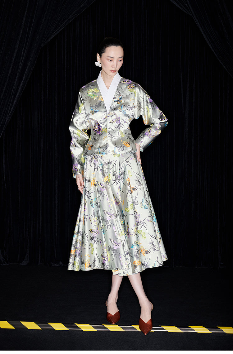 M essential Mackay designer Butterfly Beaded Waist Short Jacket - sake.