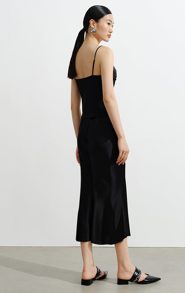 COMME MOI  Summer Women's Black Knitted Kink Camisole - ALICE.