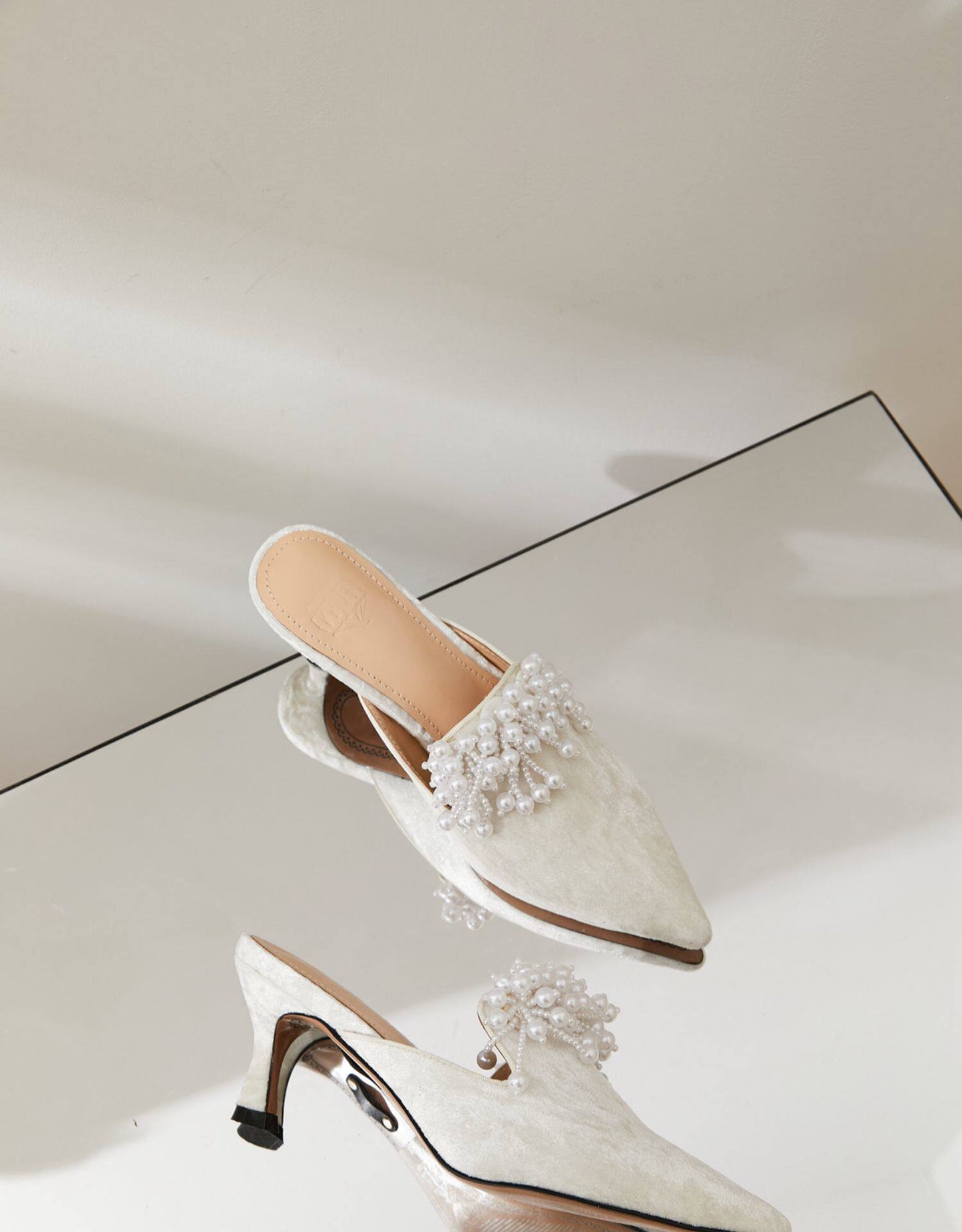 B-FEI pearl new Chinese heel sandals-ZENI.