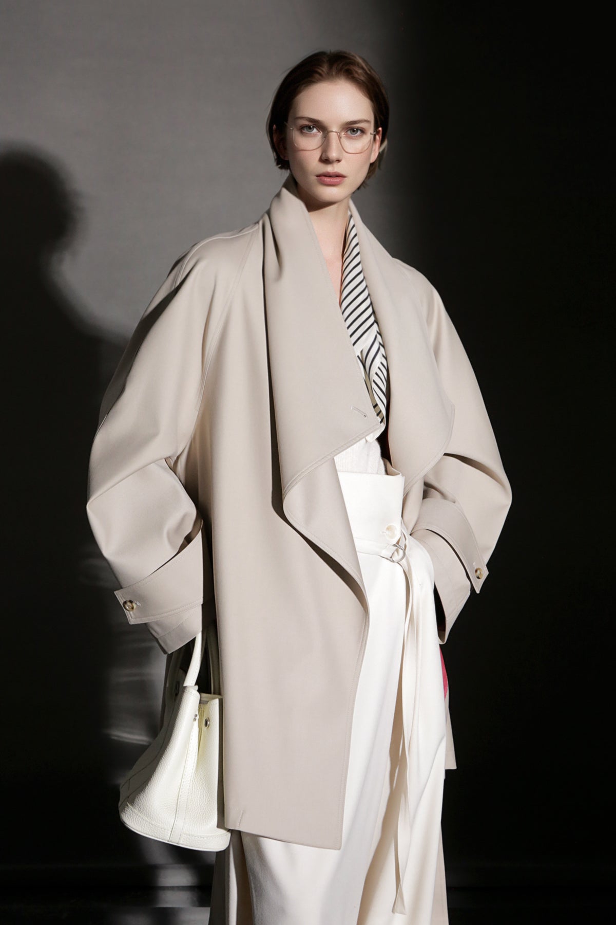 PIAOIN Silhouette design short windbreaker women's luxury jacket commuter-JEAN