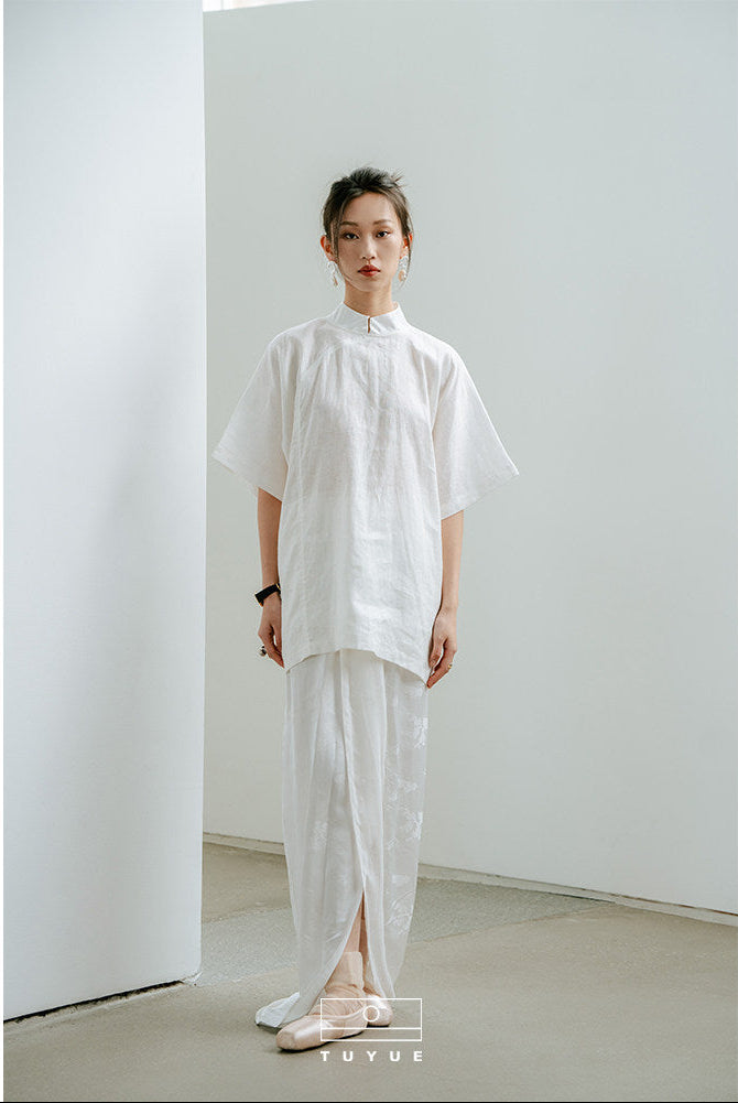 TUYUE White Linen Stand Collar Buckle Silhouette Top - RIAN.