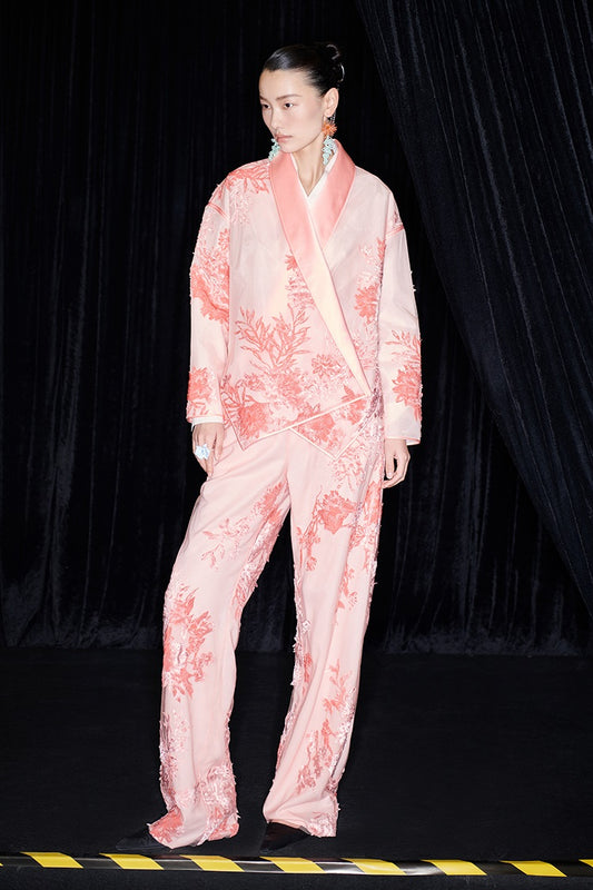 M essential Mackay designer brand falling flower embroidered fabric layered loose robe - BEAST.