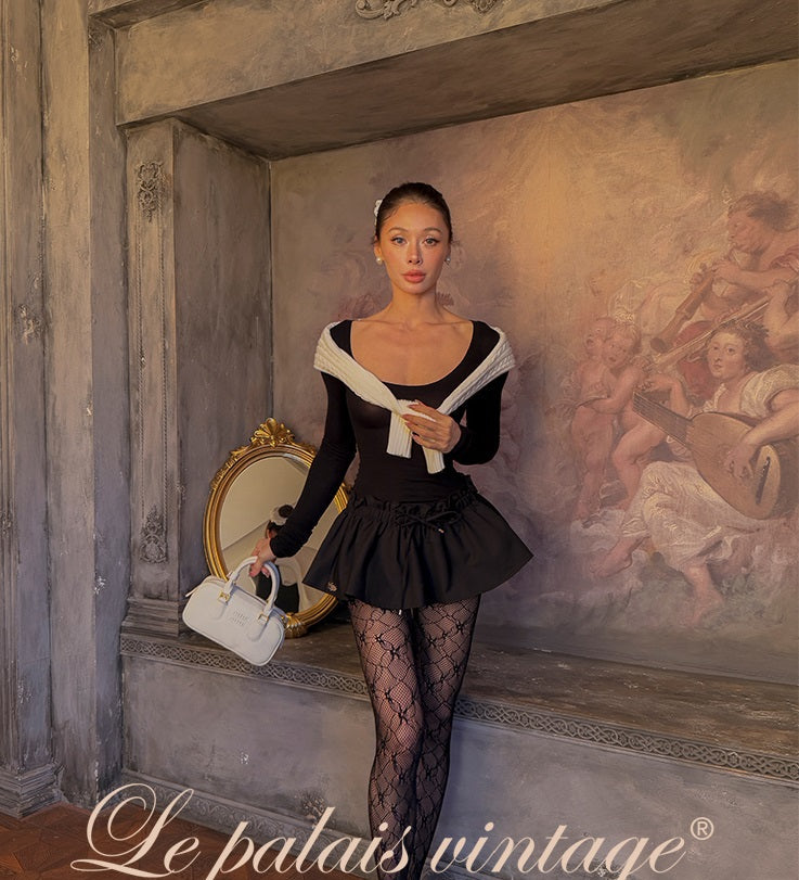 Le Palais Vintage White Twist V Tie Hood Slim Fit Sweater-KEN.