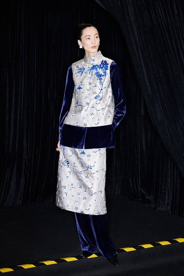 M essential Mackay designer butterfly jacquard blue vine and butterfly embroidery vest - DOME.