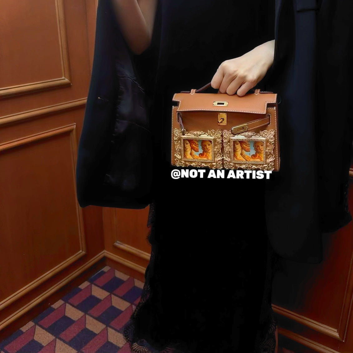 NOT AN ARTIST Botticelli's Venus of the Birth art exhibition-themed clutch bag - GRAVITY