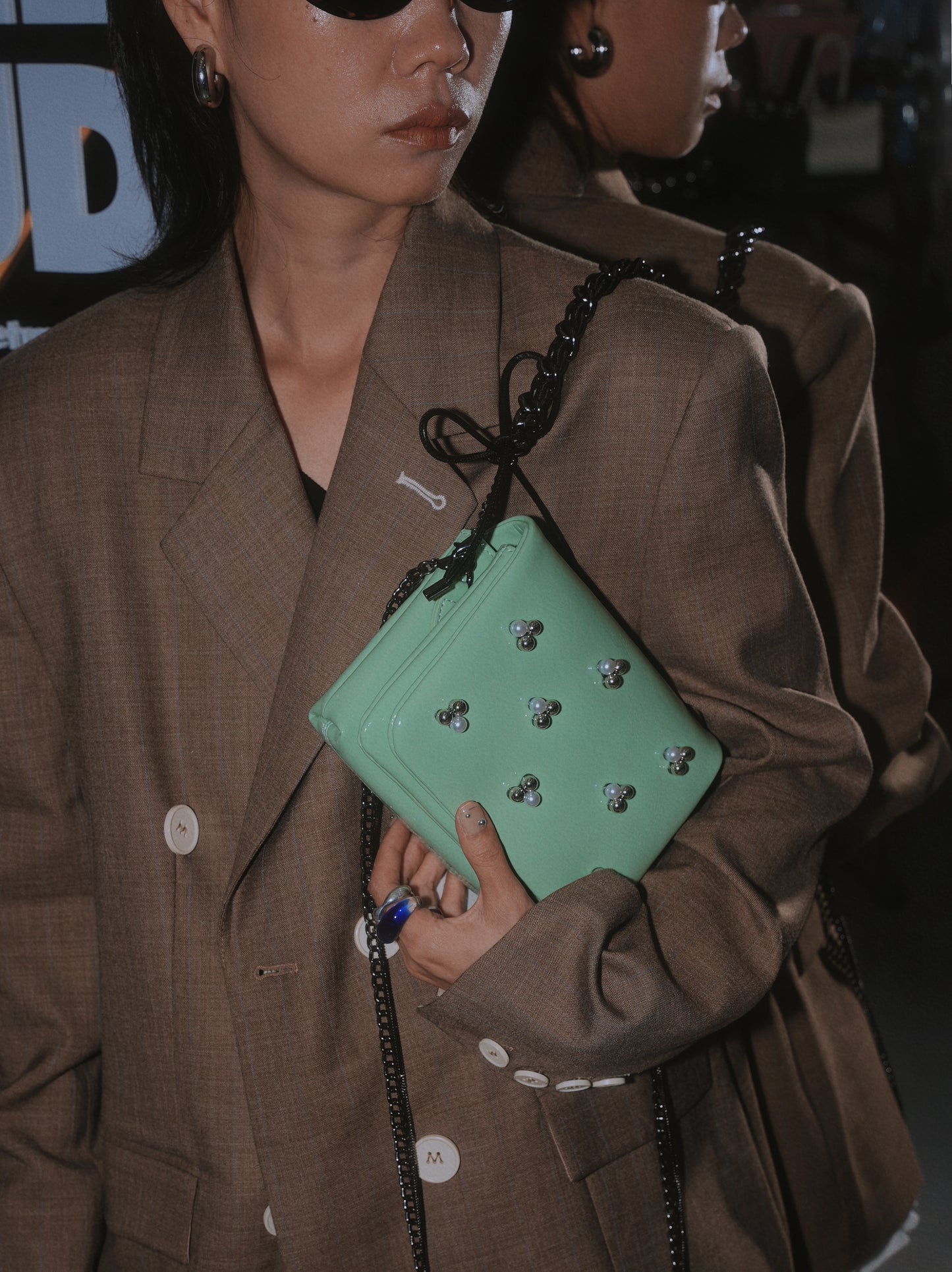 IUBALLET Leather Pearl Chain Crossbody Small Bag - BENSON.