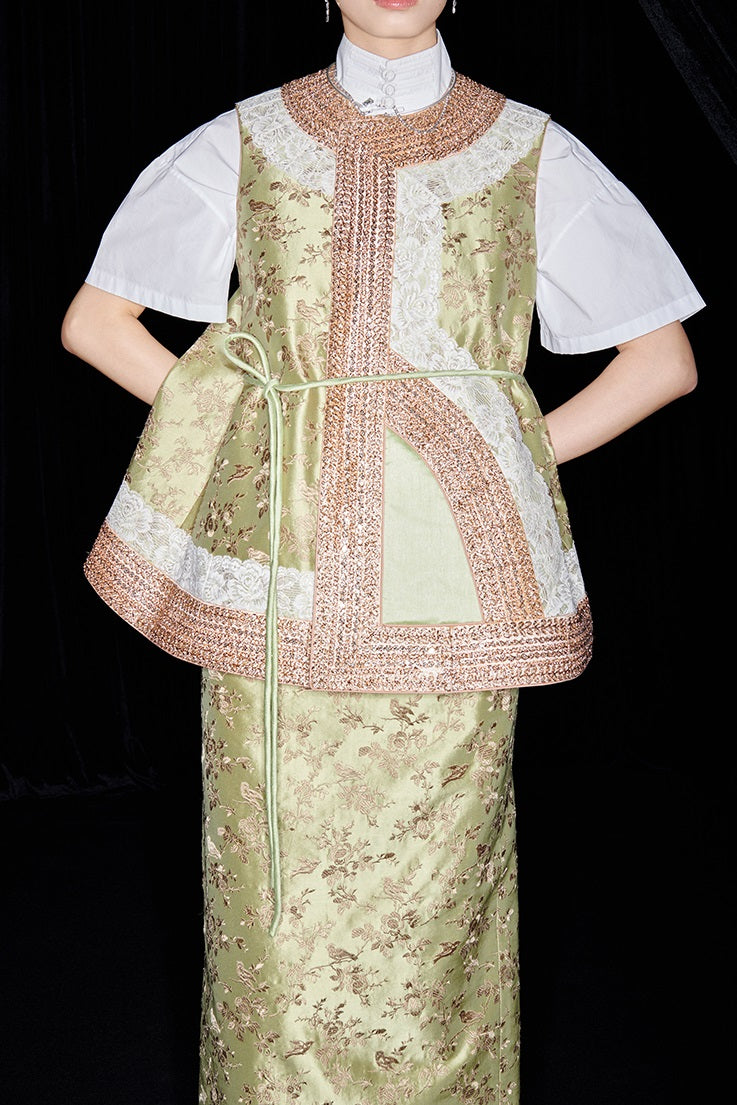 M essential Mackay designer colour-block placket vest  pencil skirt- Victoria.