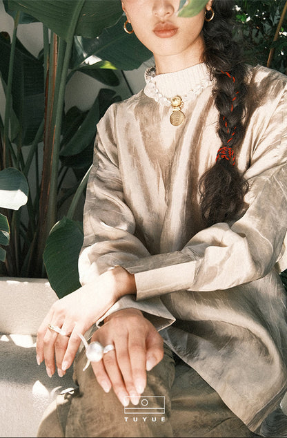 TUYUE  Grey Crew Neck Back Lace-up Long-Sleeved Top - SNOW.