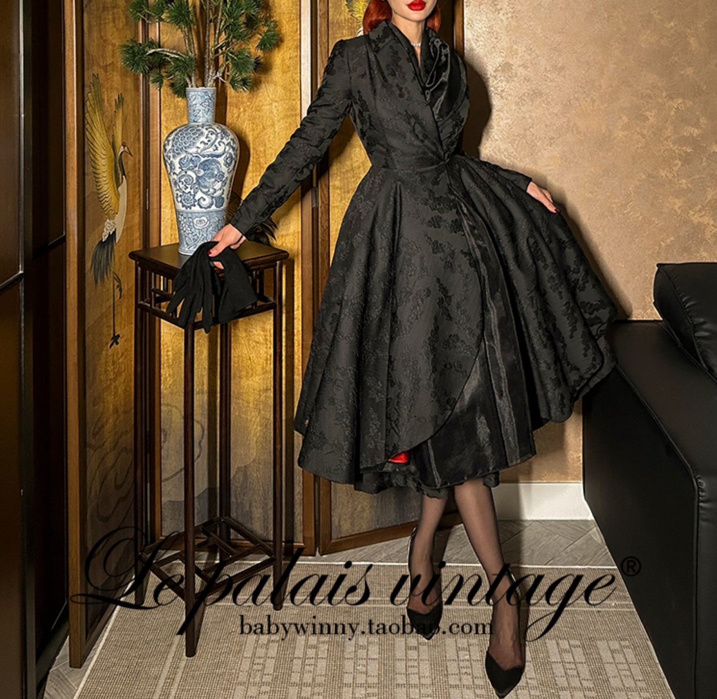 Le Palais Vintage  Lace Dark Pattern Waist Black Slim Skirt Coat-CHASE