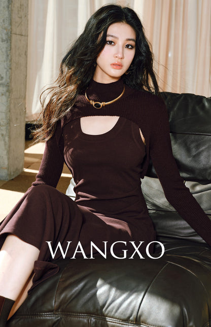 WANGXO | Delicate 12-Needle Wool Pit Texture U-Neck Side Pleated Dress- RINA.