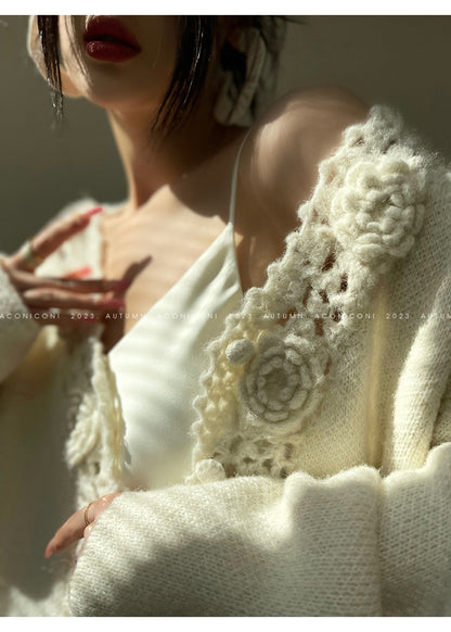 Aconiconi Luxury Loose V-Neck Long Sleeve Crochet Sweater - Camellia in the Fields