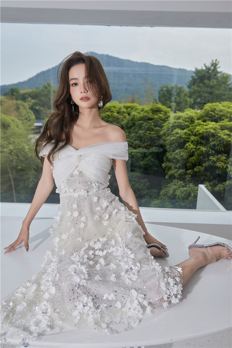 Spot Wardrobes by Chen Elegant White Embroidered applique  wedding Dress-Swiss