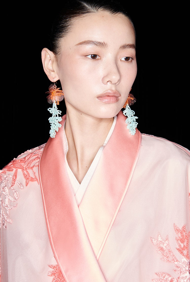 M essential Mackay designer brand falling flower embroidered fabric layered loose robe - BEAST.